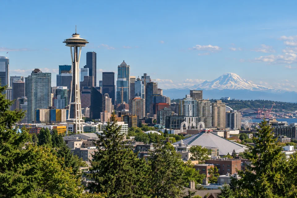 AI-generated illustration: Seattle skyline and architecture